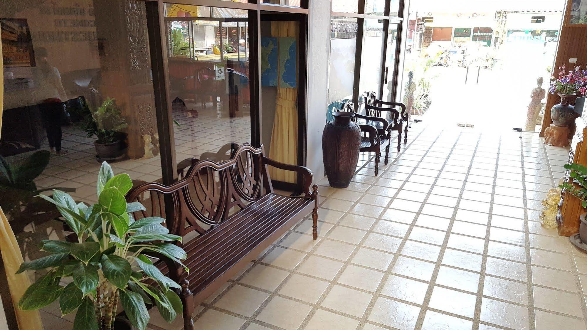 Holiday Guest House Chaweng  Exterior foto