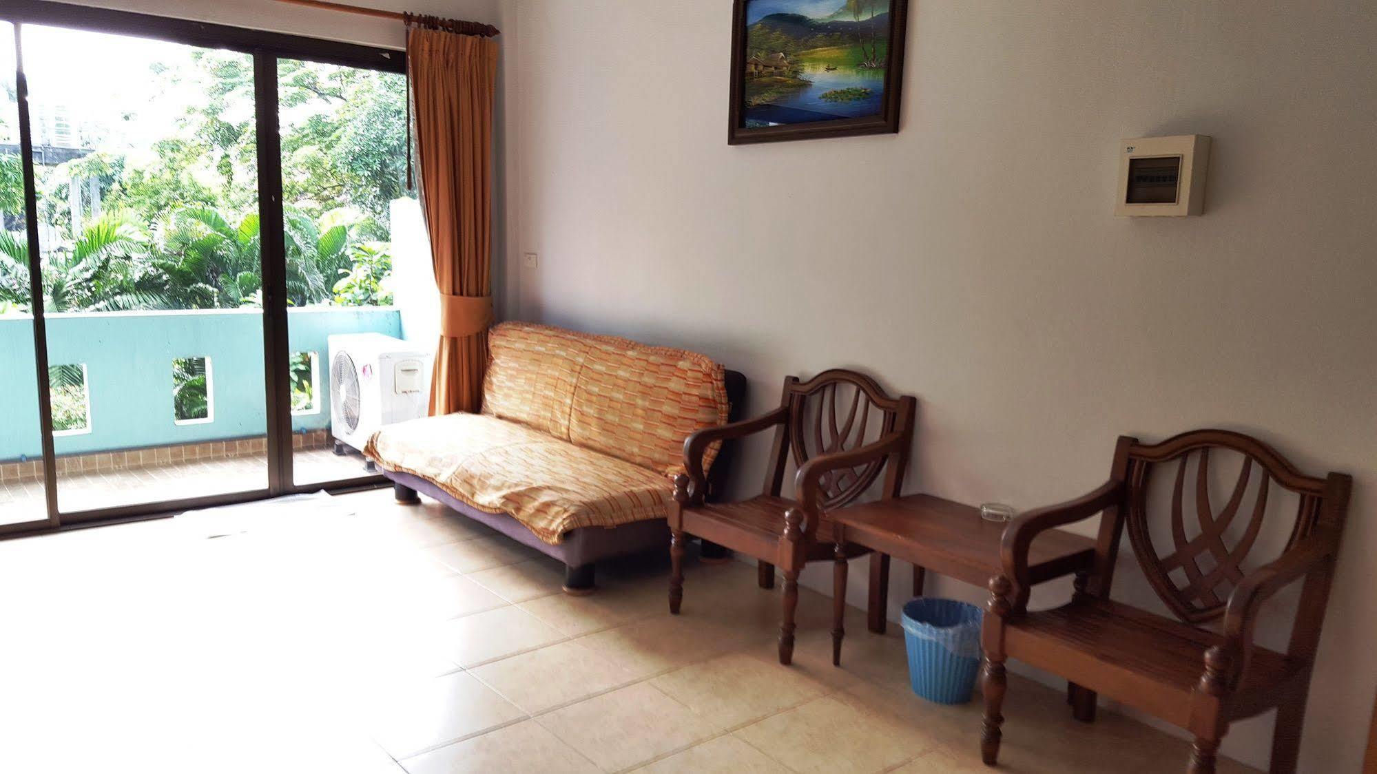 Holiday Guest House Chaweng  Exterior foto
