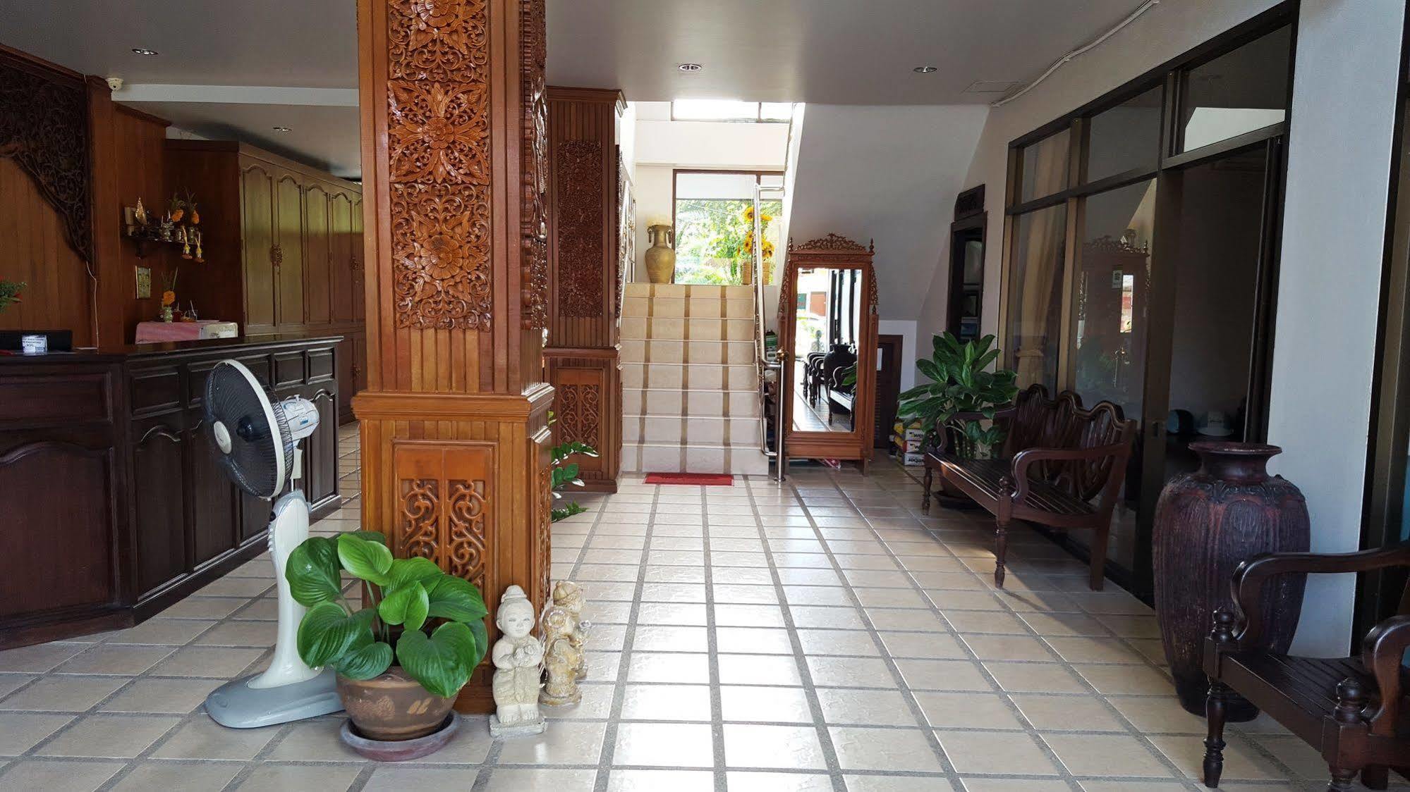 Holiday Guest House Chaweng  Exterior foto