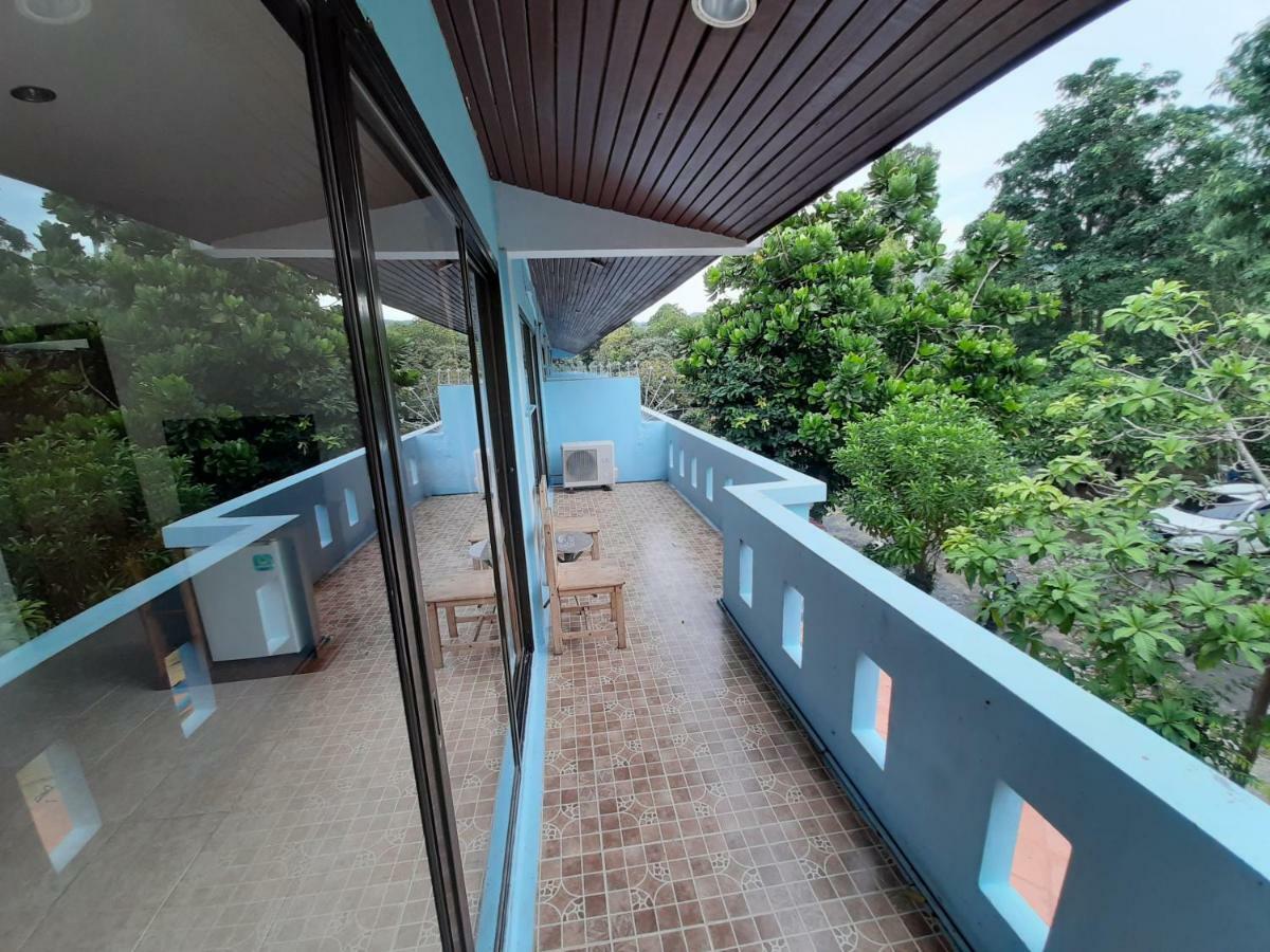 Holiday Guest House Chaweng  Exterior foto