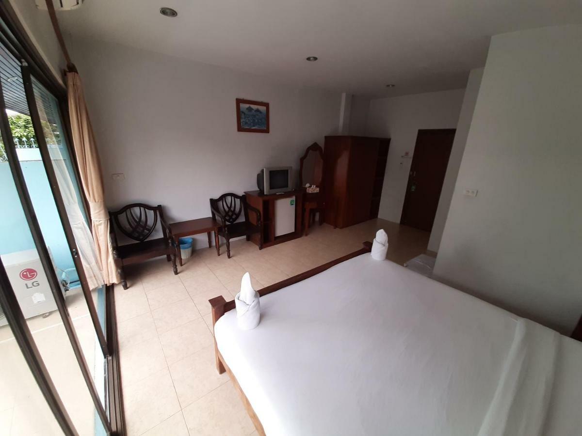 Holiday Guest House Chaweng  Exterior foto