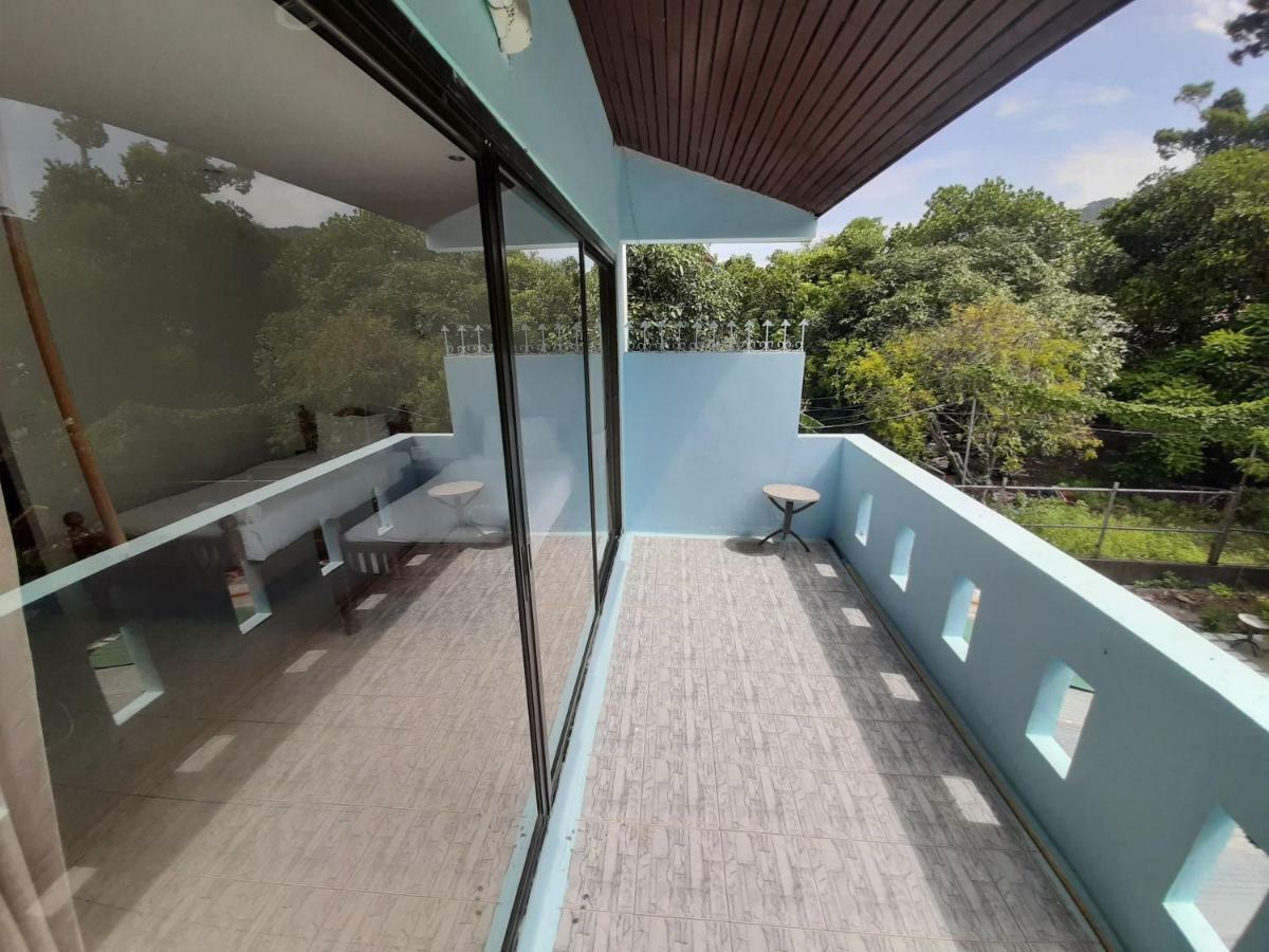 Holiday Guest House Chaweng  Exterior foto